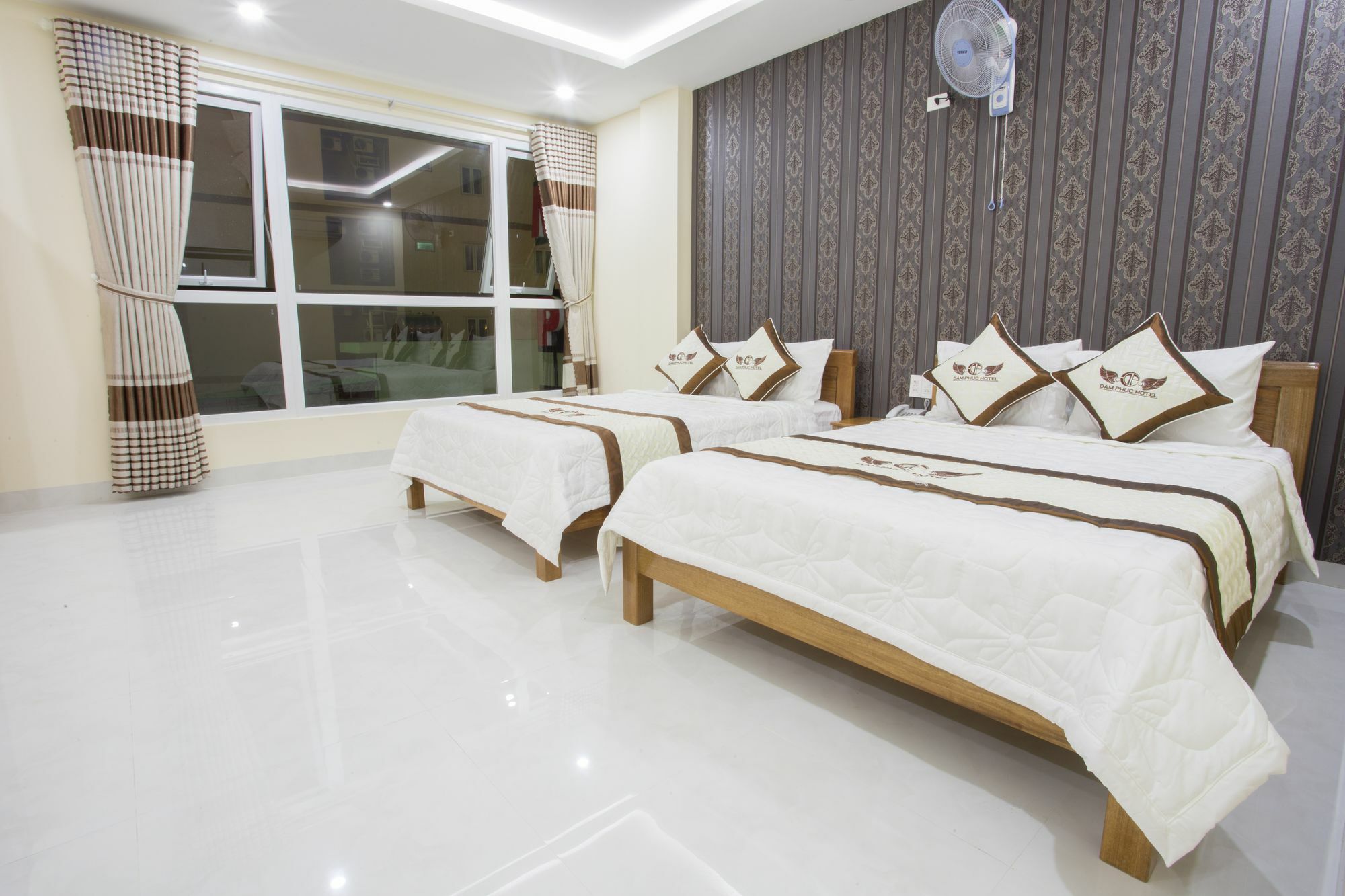 Khach San Dam Phuc Da Nang Hotel Luaran gambar